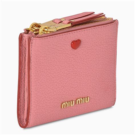 miu wallet price.